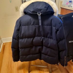 Men's Lg Moose Knuckle Coat.